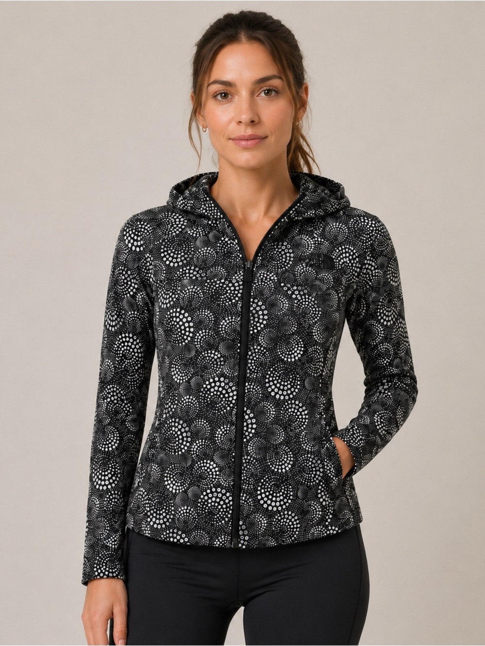 The North Face TKA Stretch Hooded Jacket Women’s Small Black White Pattern